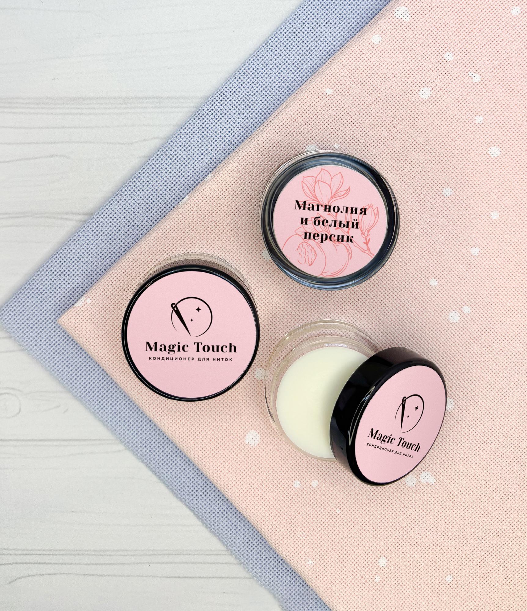 Магнолия и белый персик