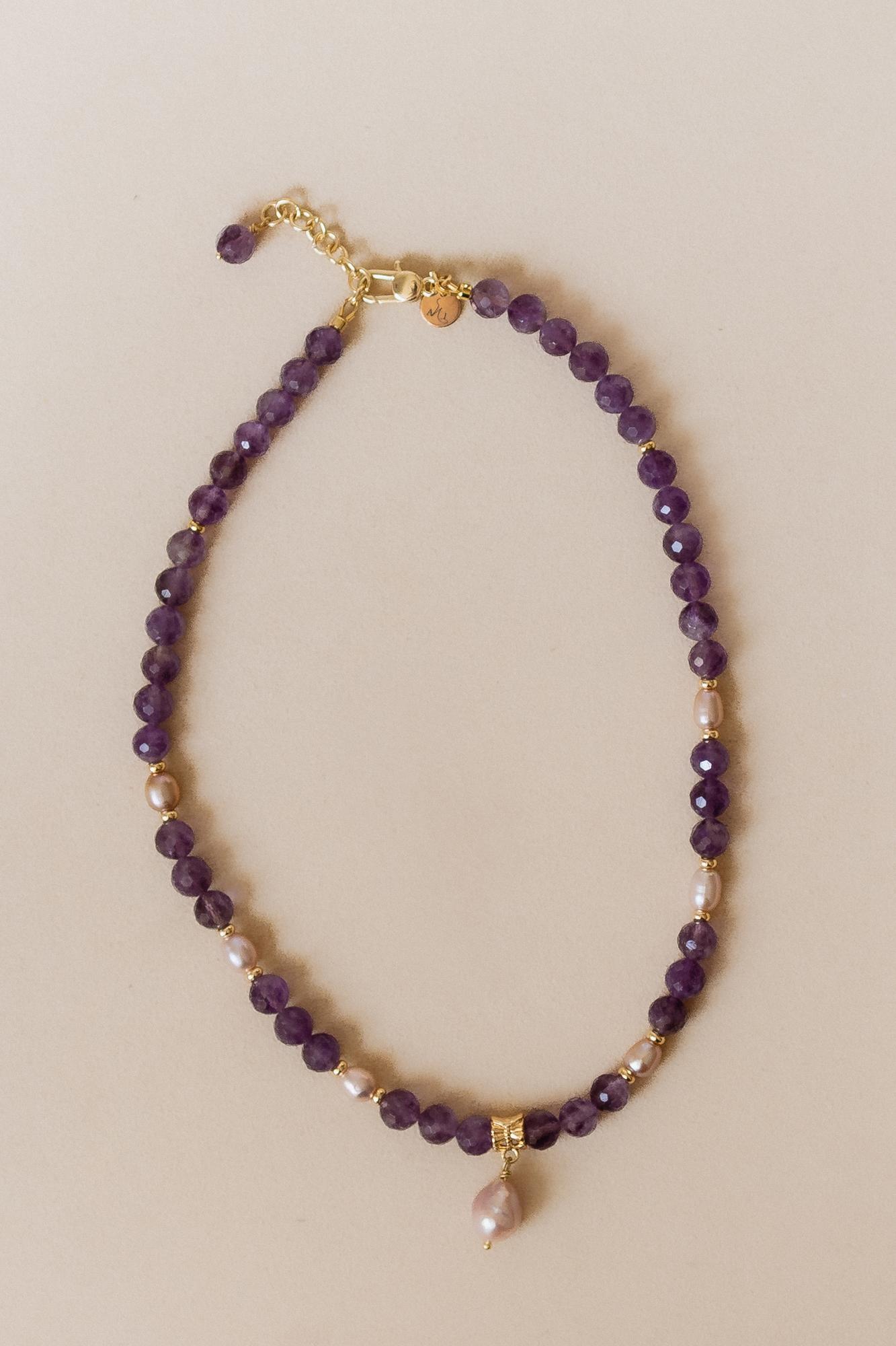 Колье аметист с розовым жемчугом и жемчужной подвеской