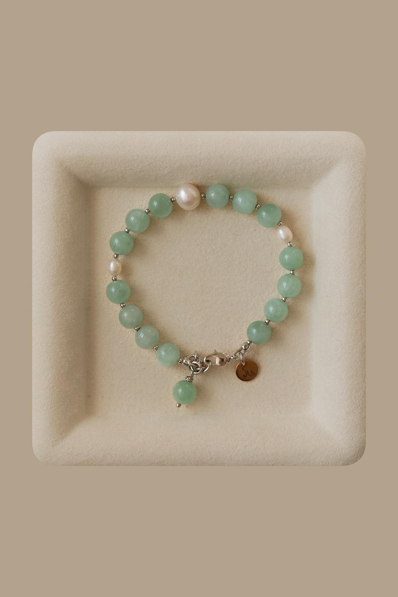 Браслет ангелит и жемчуг