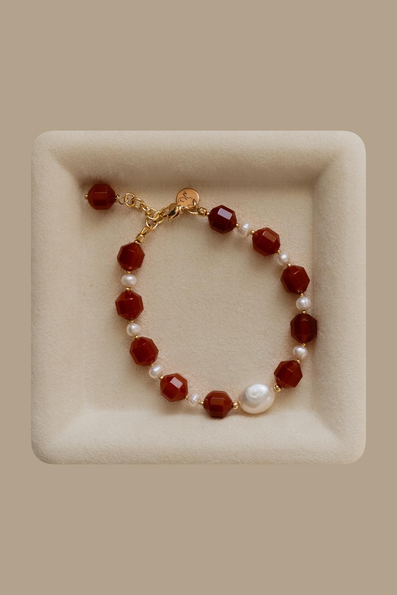 Браслет сердолик, жемчуг