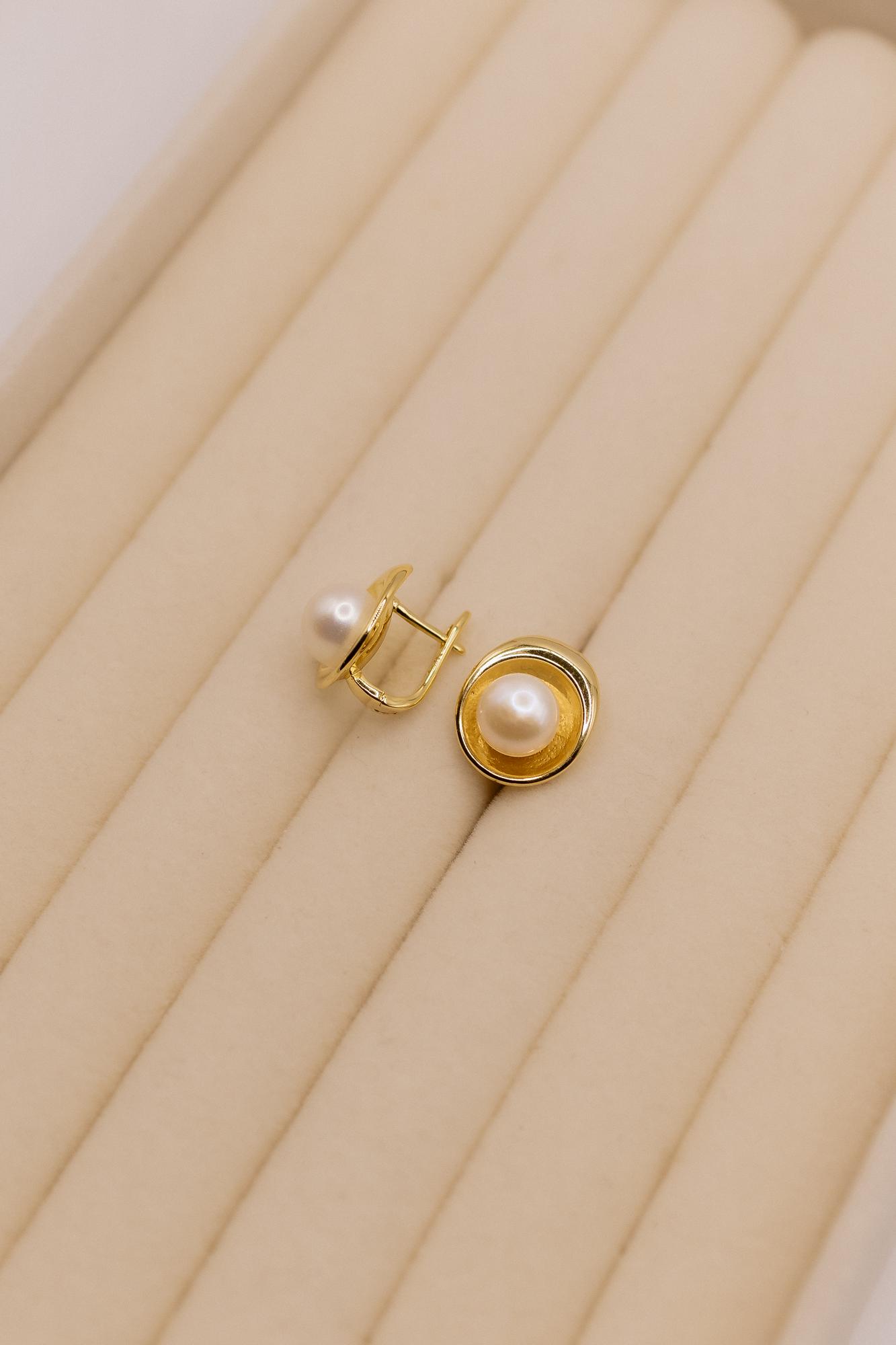 Серьги с жемчугом, англ замок, цвет золото