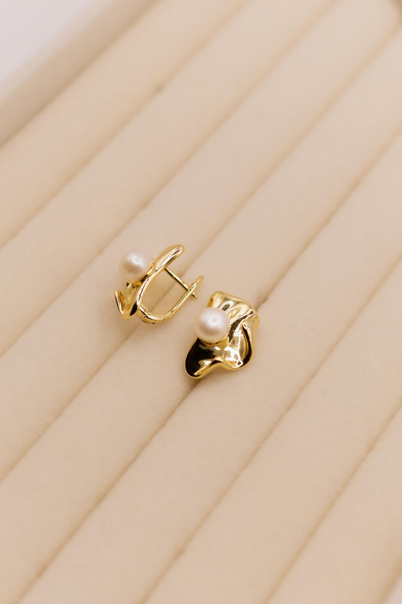 Серьги волна с жемчужиной, золото