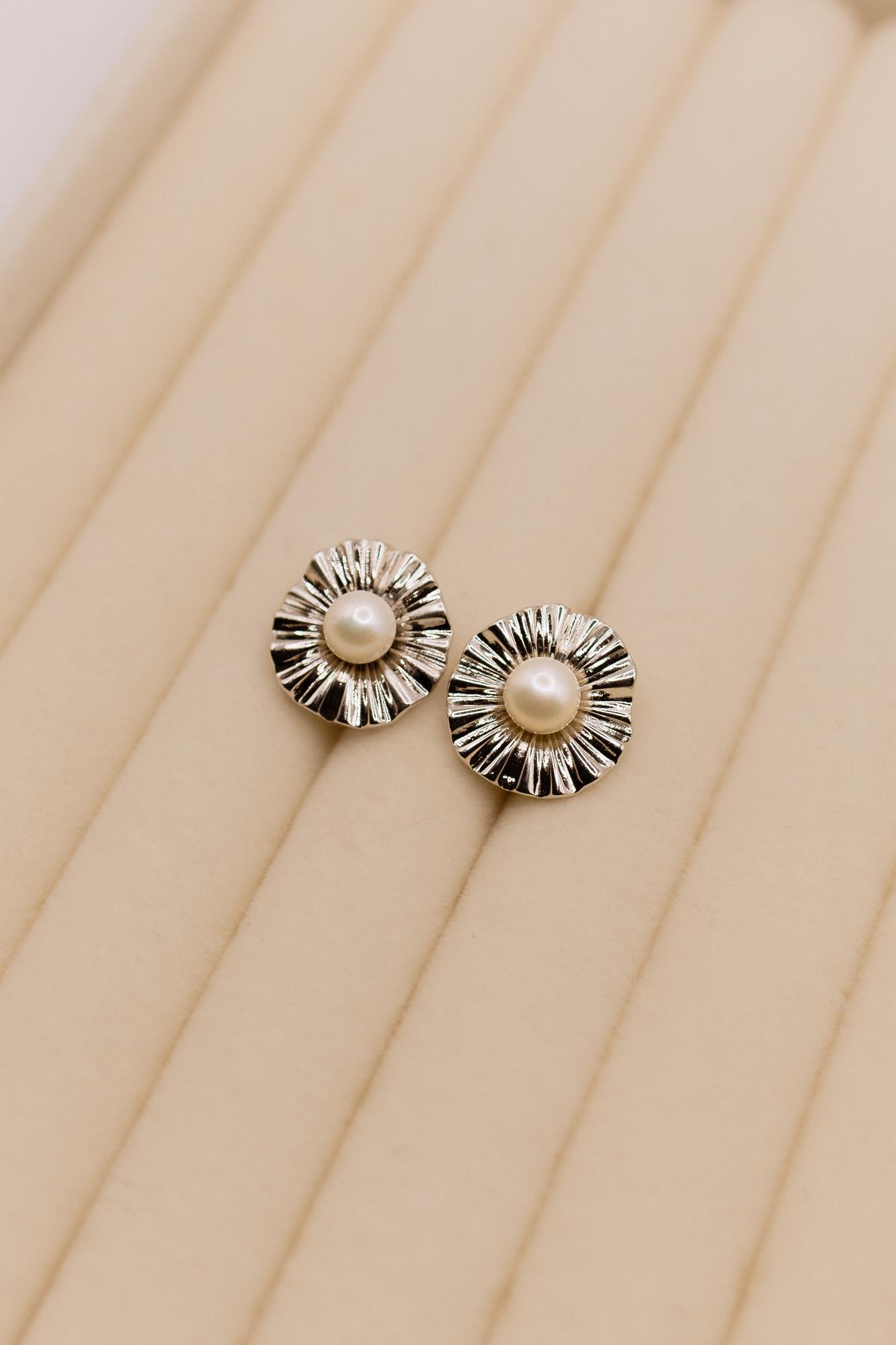 Серьги круг с жемчужиной, серебро