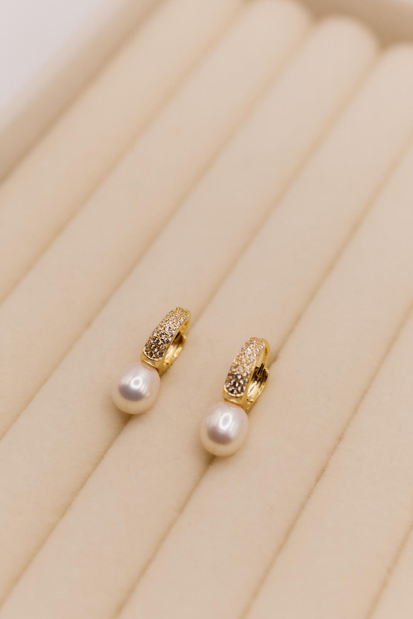 Серьги серый жемчуг со стразами, золото