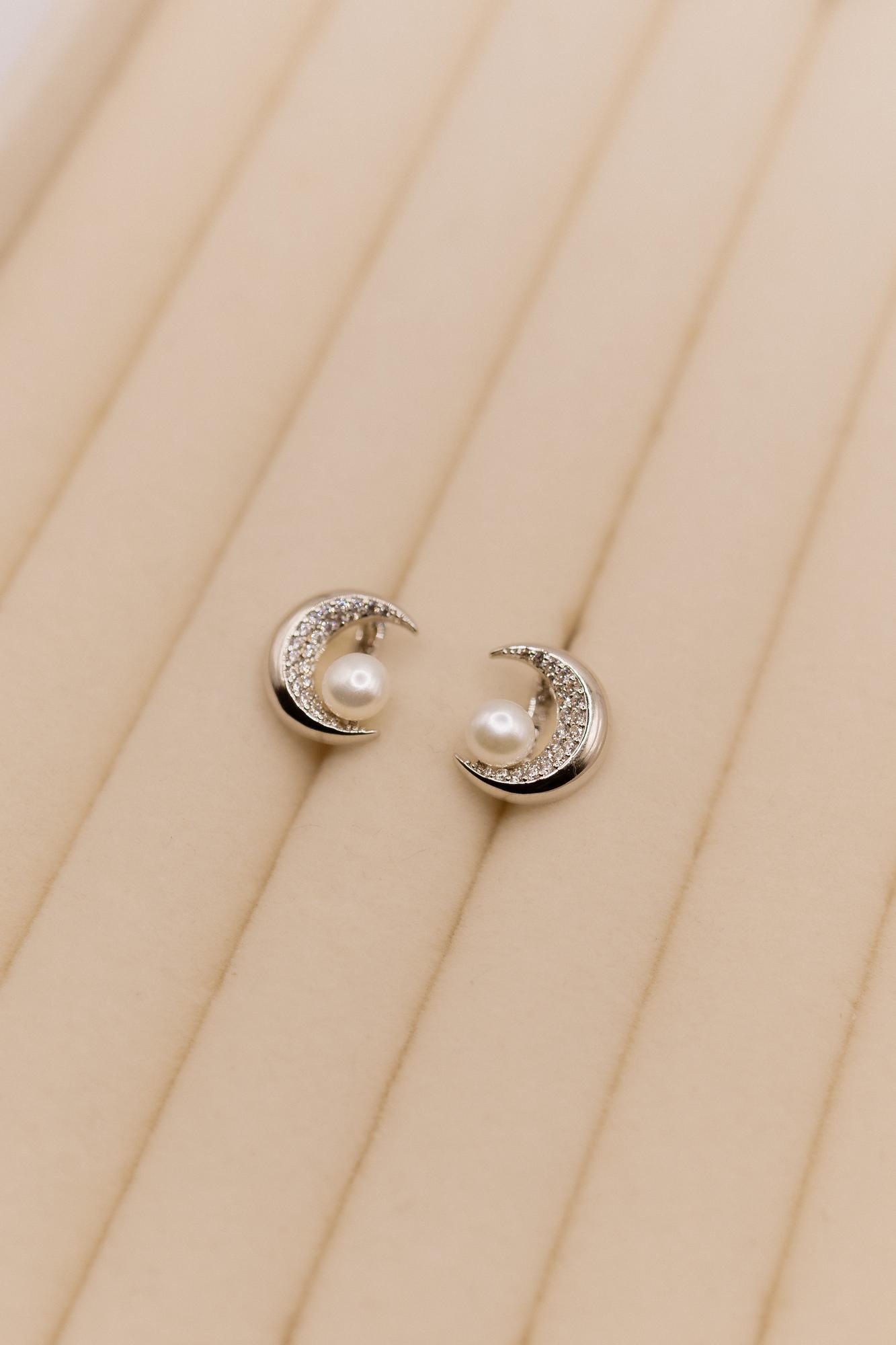 Серьги полумесяц с жемчугом, серебро