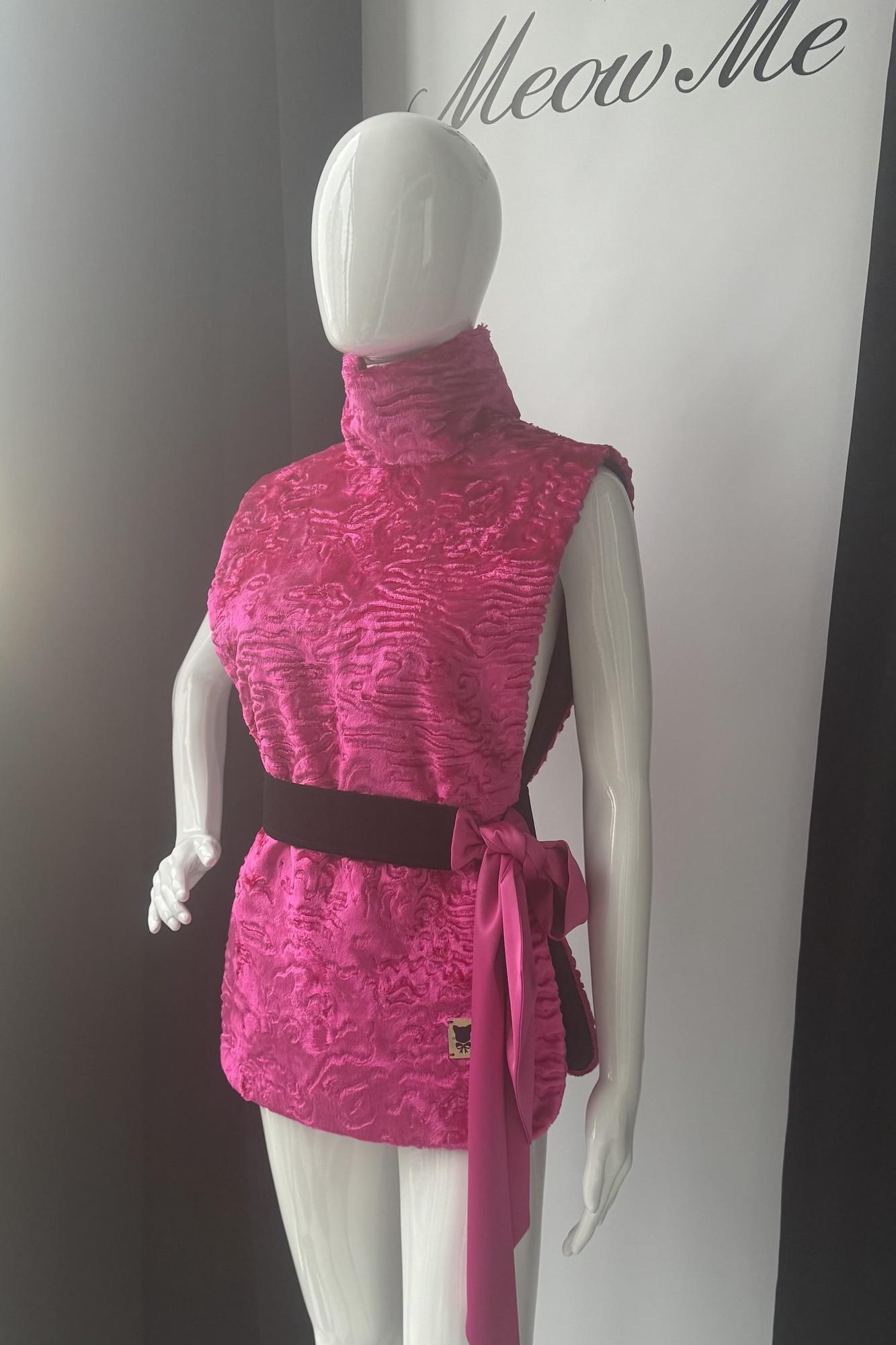 МАНИШКА ULYANA