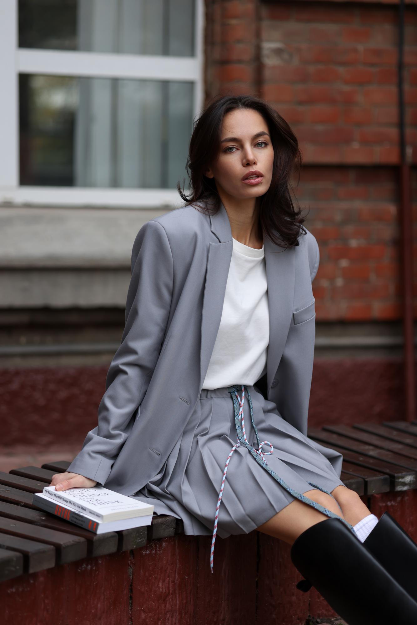 Серая юбка GO