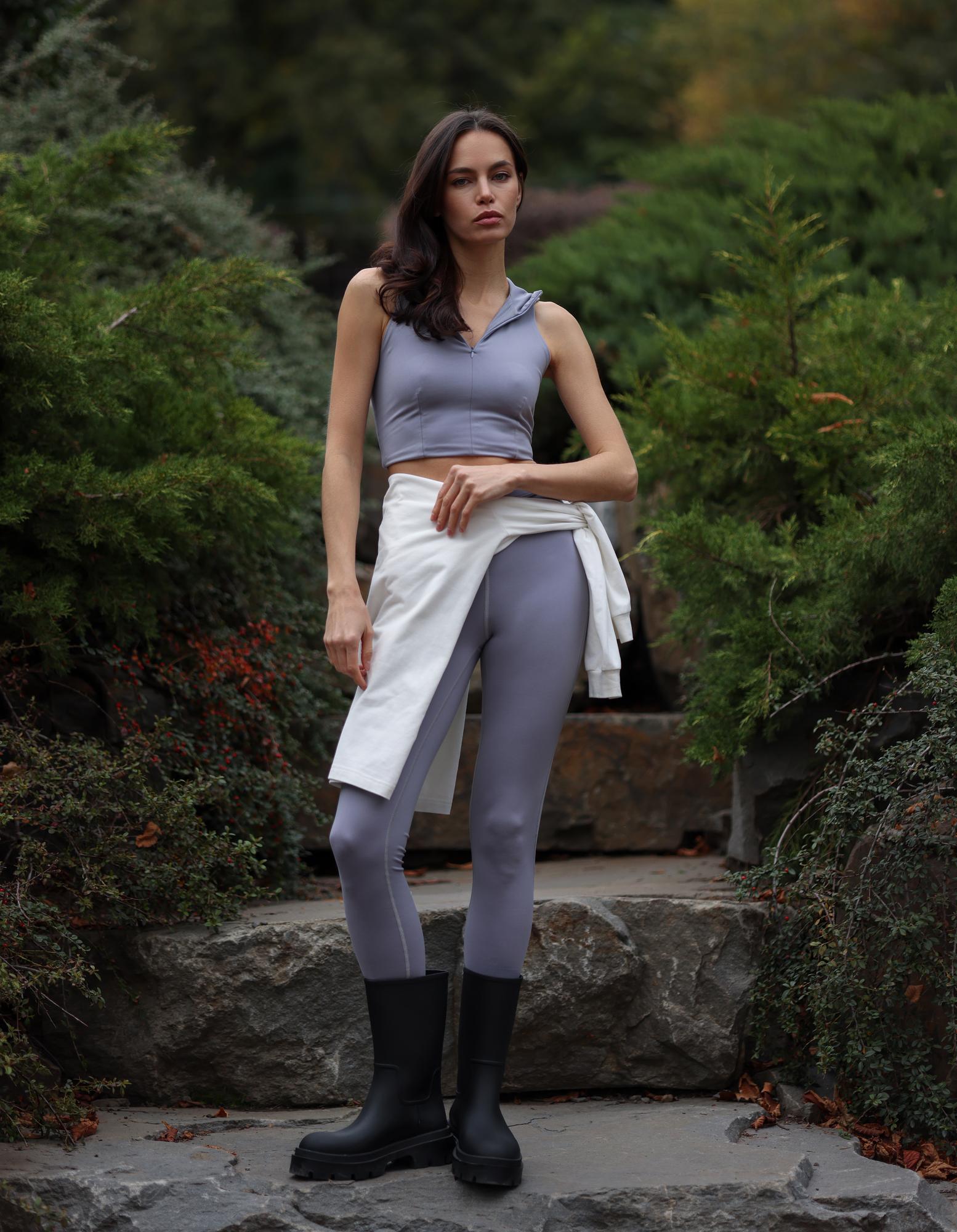 Серый костюм GO