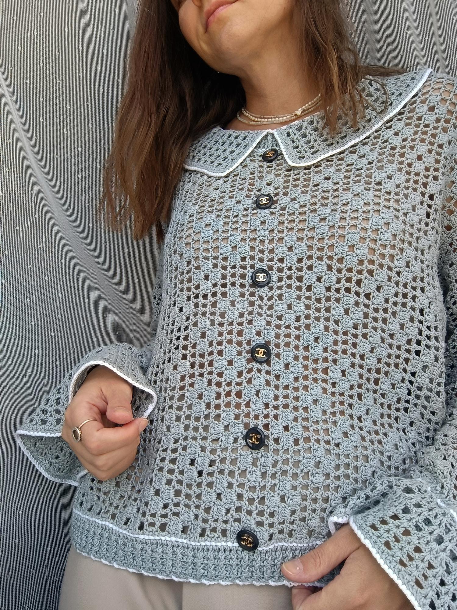 Джемпер с Воротом "Шанель"