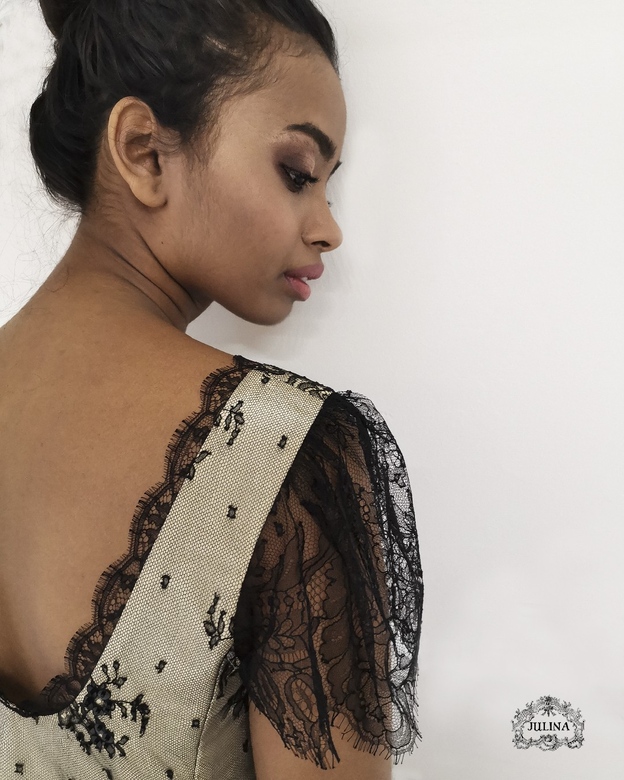 Платье "Серябряный век" с открытой спинкой