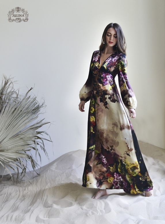 Платье из натурального шелка "И снятся сны о лете"