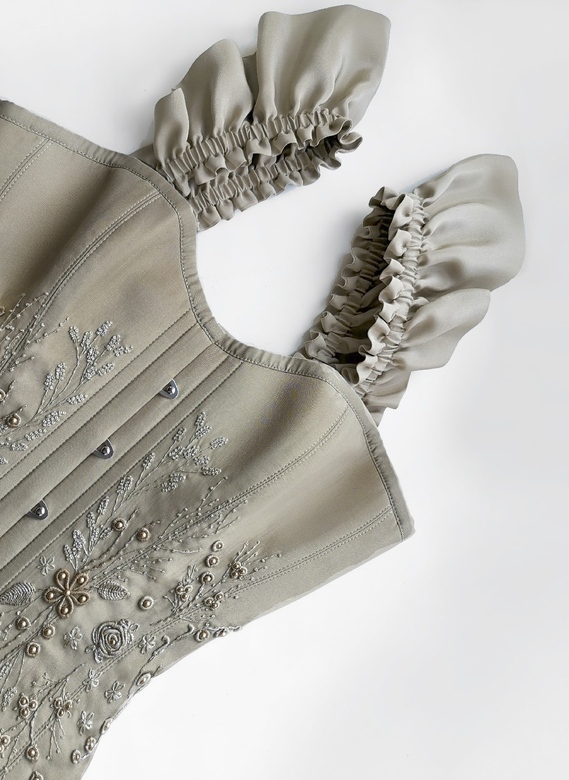 Корсет "Версаль" шелковый бежевый