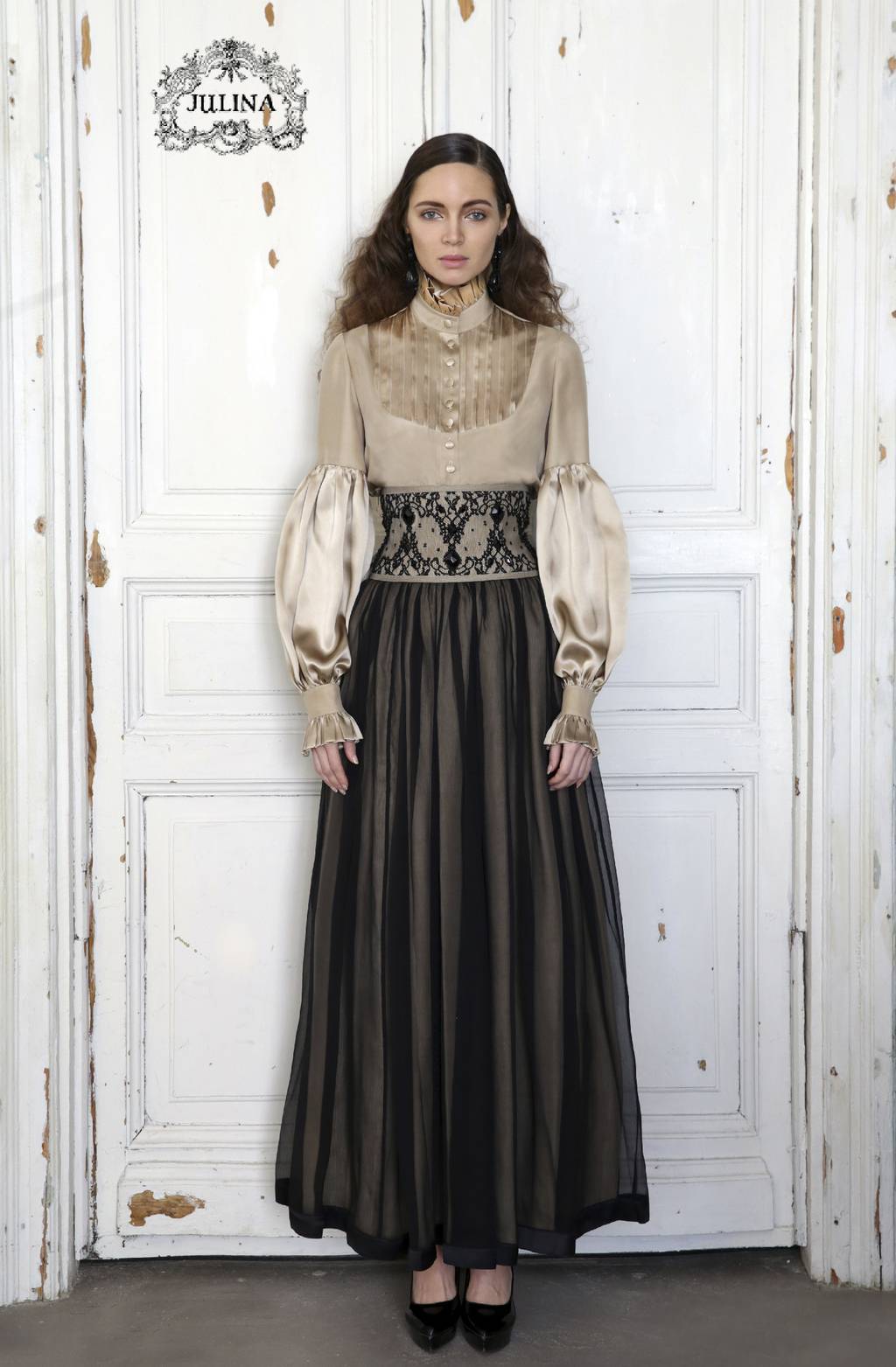 Наряд шелковый "Герцогиня"