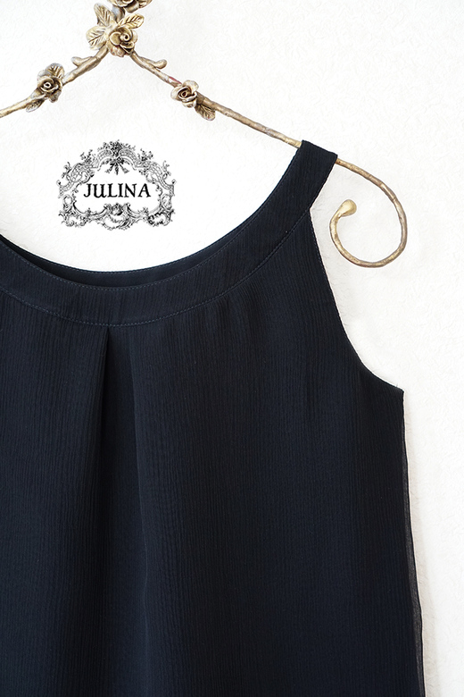 Блузка "Черная жемчужина" шелковая