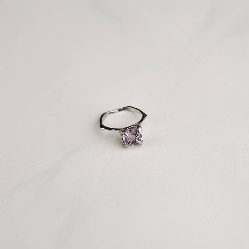 Кольцо с аметистом Mineral Weather