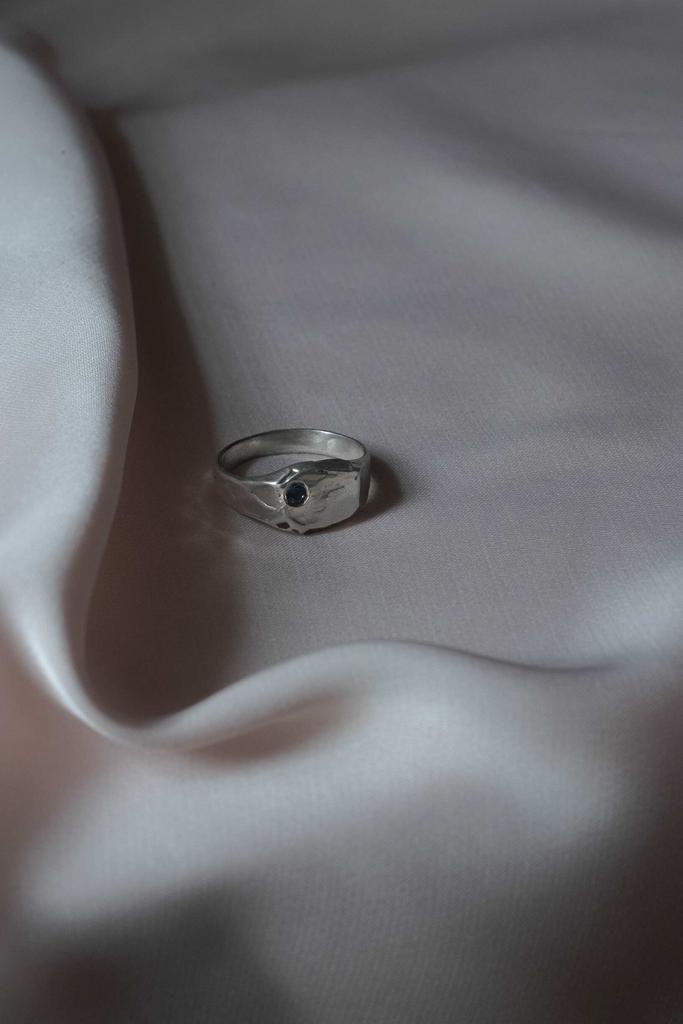 Кольцо-печатка Mole Sergacheva