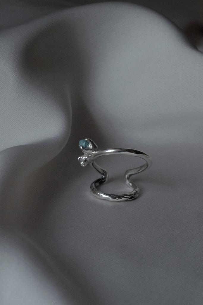 Кафф с двумя камнями Sergacheva