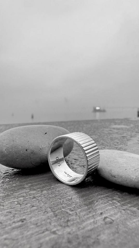 Кольцо Вельвет 10 GO.LIVE.JEWELRY