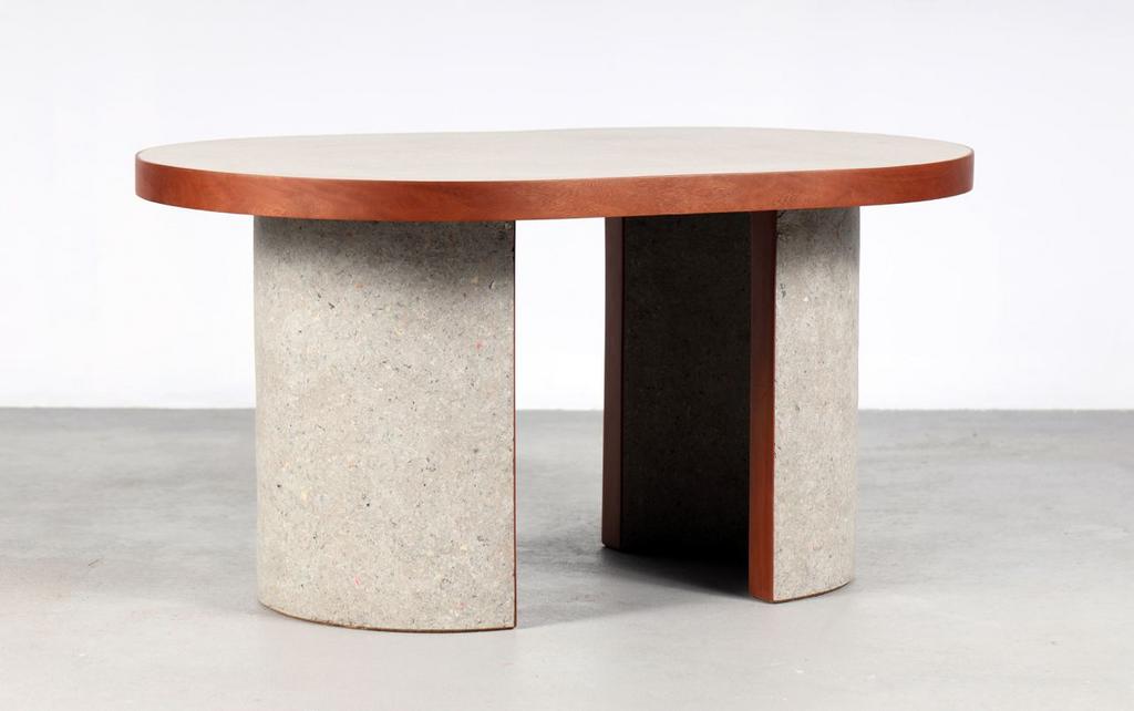 Журнальный столик