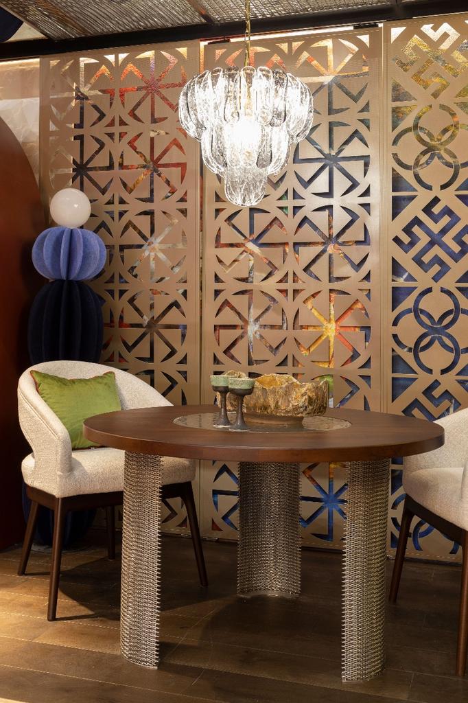 Стол " Три богатыря"