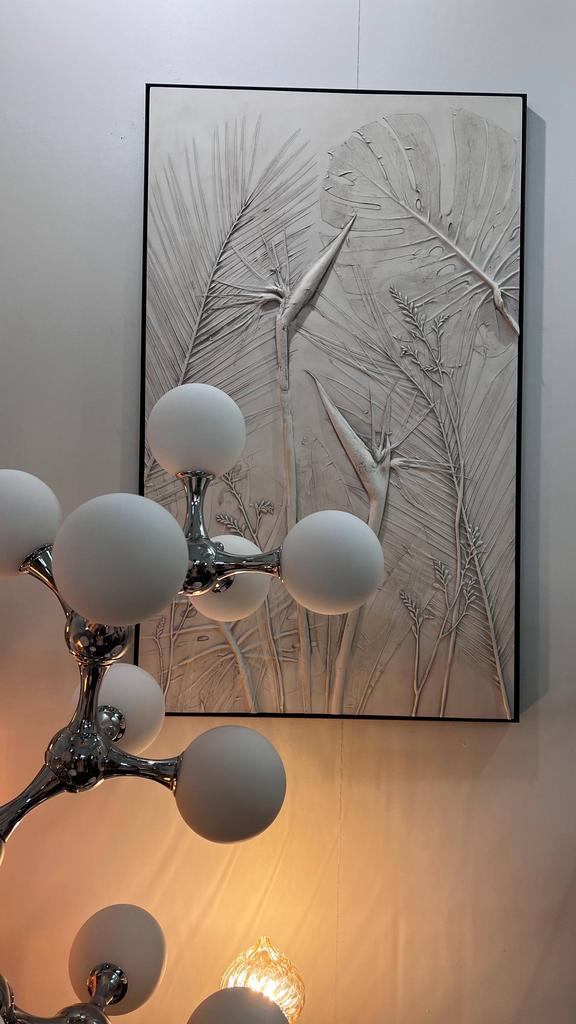 Ботанических панно с пальмовыми листьями.