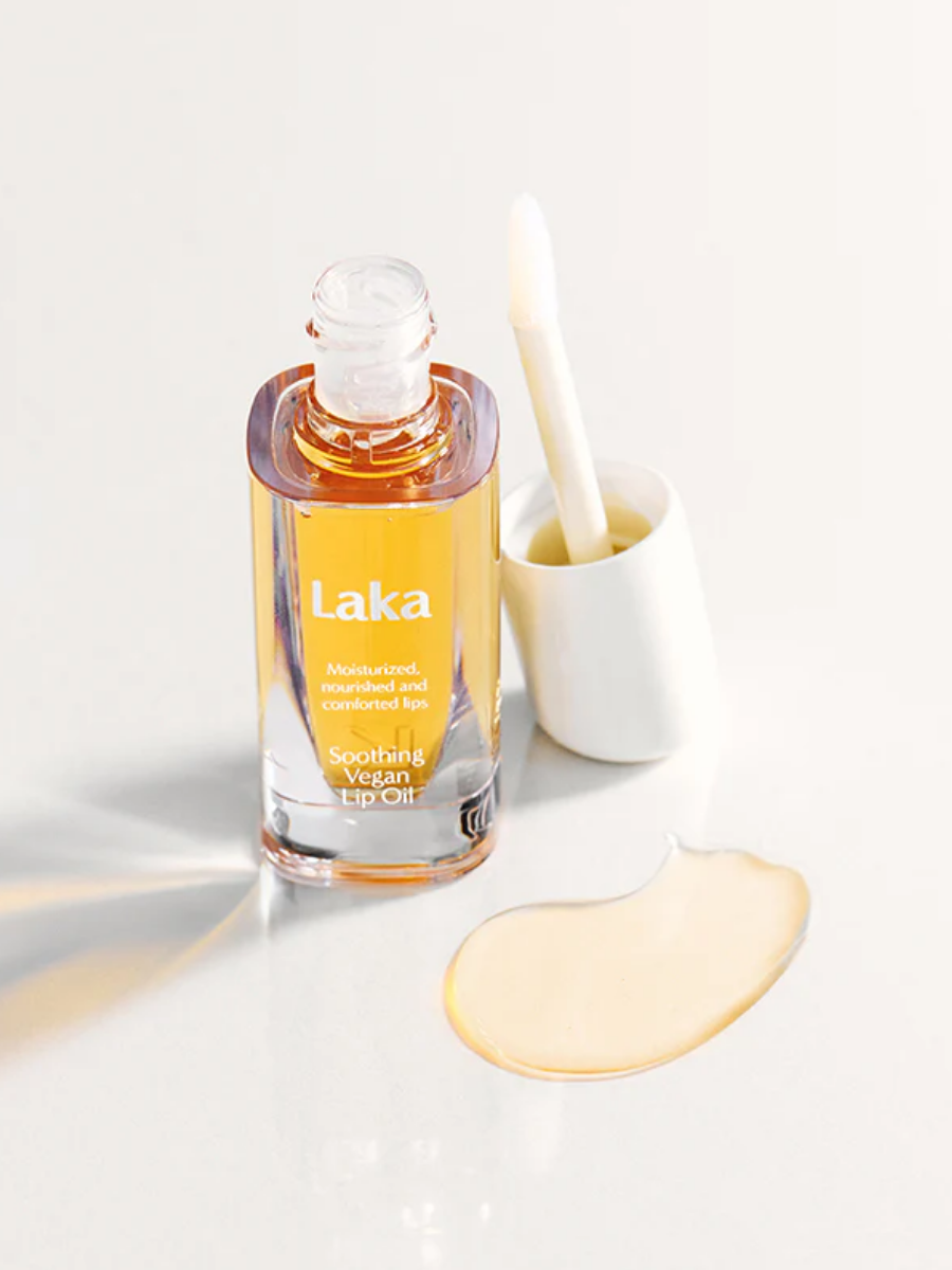 Масло для губ LAKA Soothing Vegan Lip Oil Nourishing Yellow