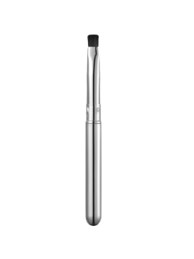 Портативная кисть для губ круглая STUDIO 17 Portable lip brush 211 flat