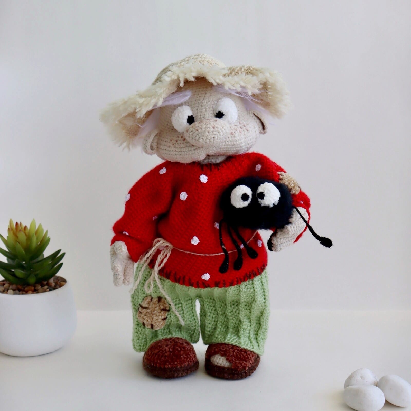 Мастер-класс Домовой и его друг паучок