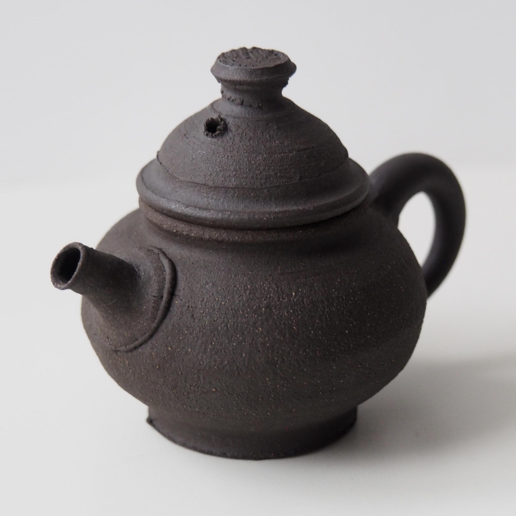 Исинский чайник До Цю, глина Куан Ляо Хэй Ни