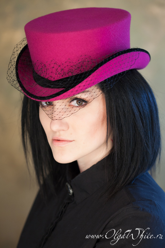Розовая шляпа цвета фуксия Малиновый цилиндр
