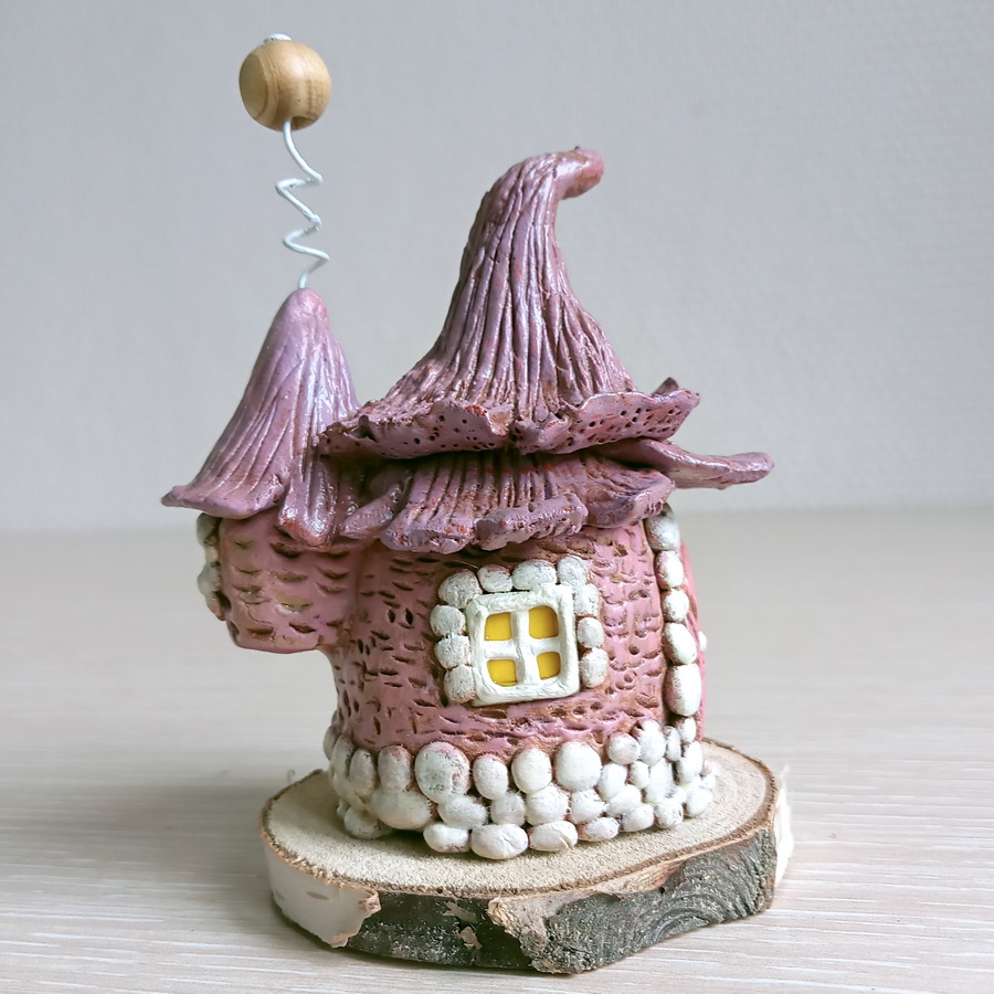 FAIRY TINY HOUSE