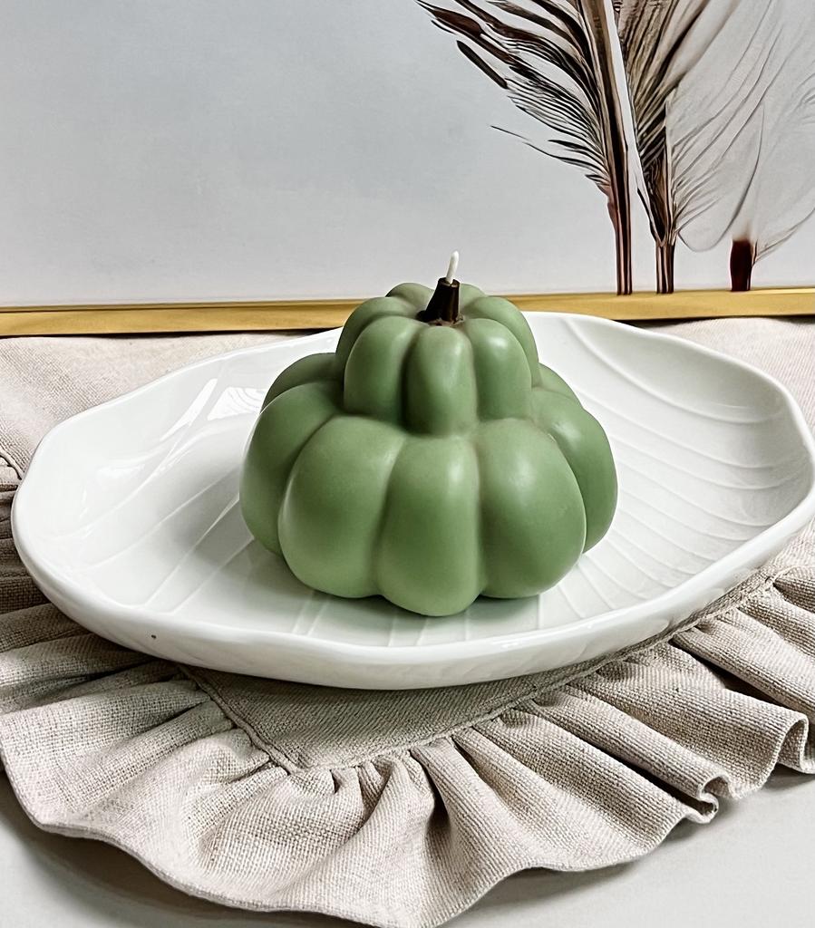 Свеча Тыква вытянутая зеленая