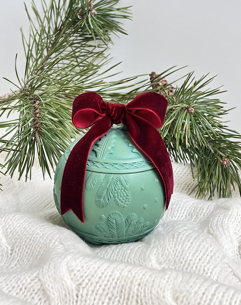 Свеча Новогодний шар зеленый