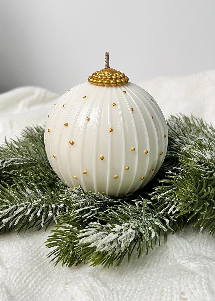 Свеча Ретро Шар белый