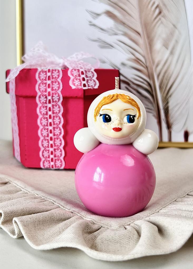 Свеча Неваляшка розовая