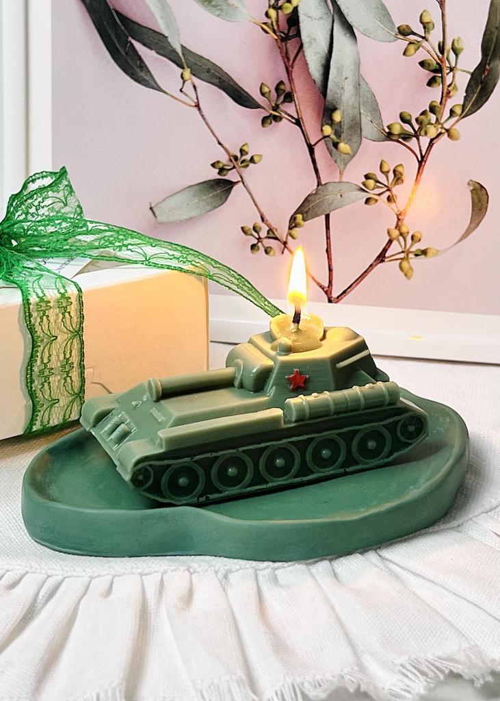 Свеча Танк Т-34