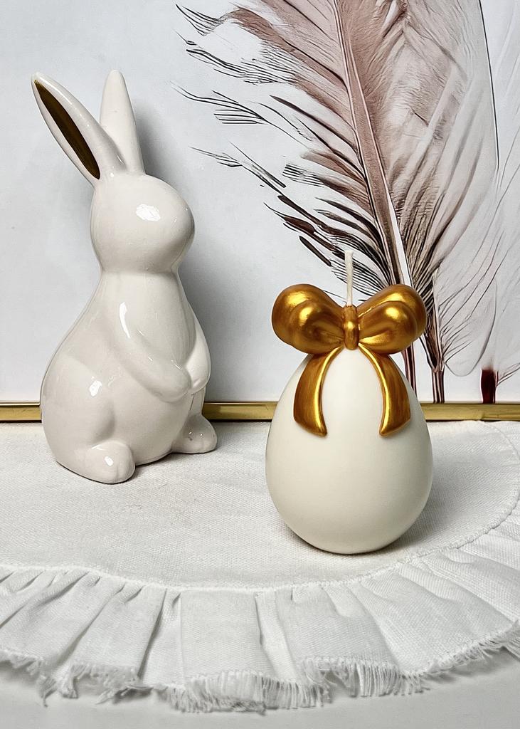 Свеча Яйцо с золотым бантом