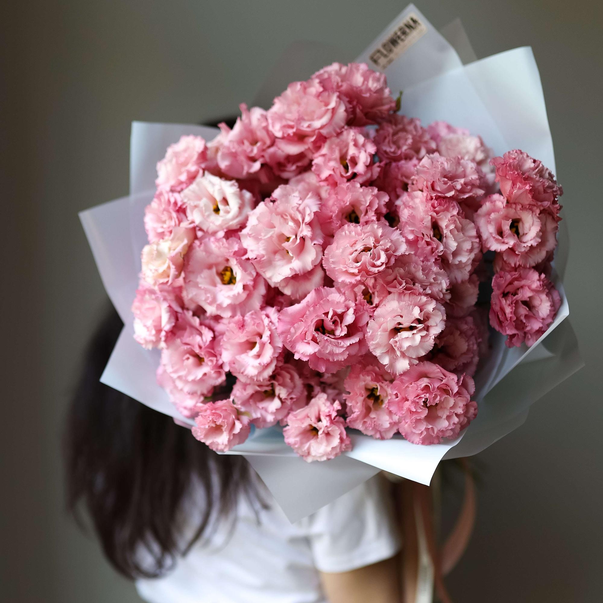 Розовая эустома