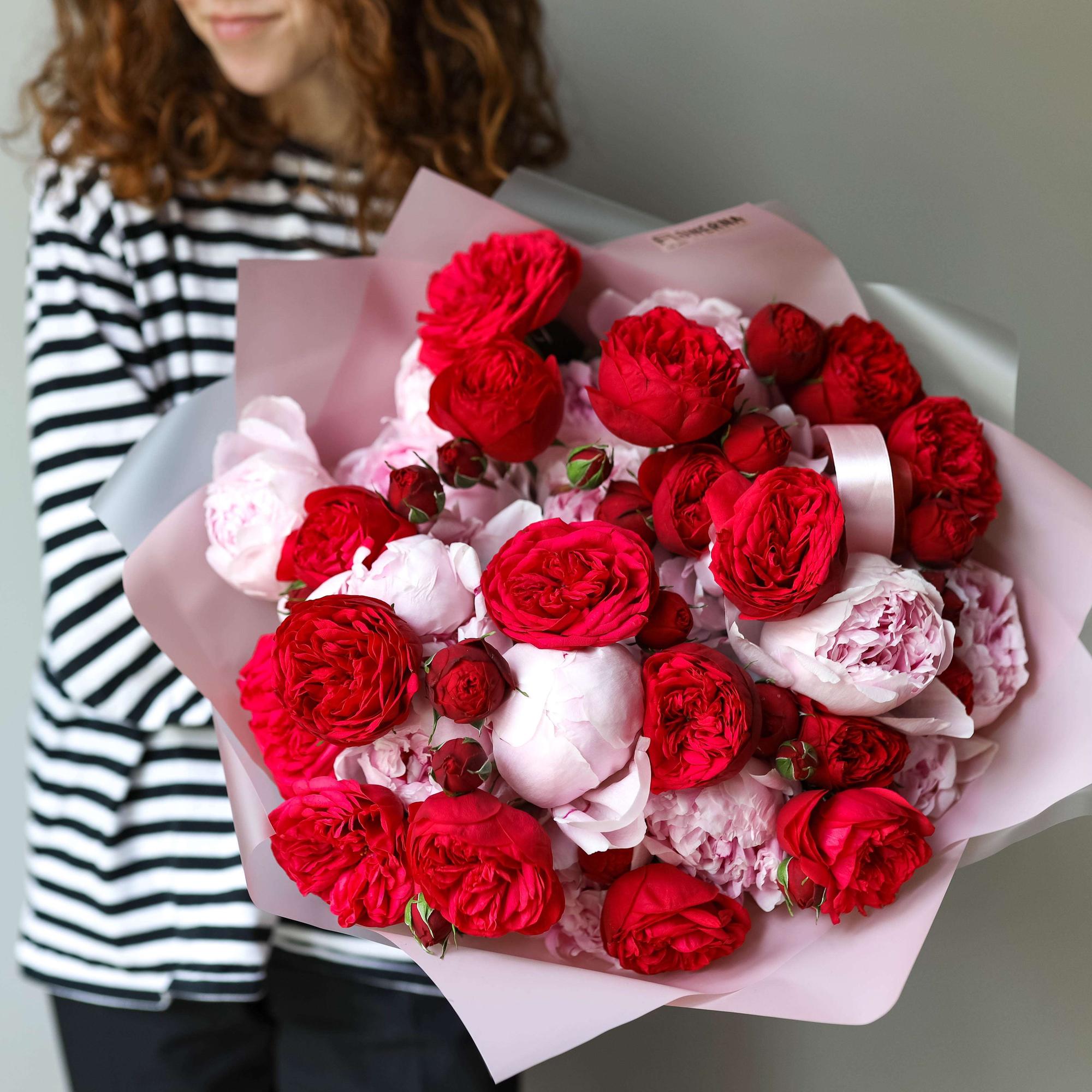 Дуо-букет "Пионы Рене & розы Ред Пиано"