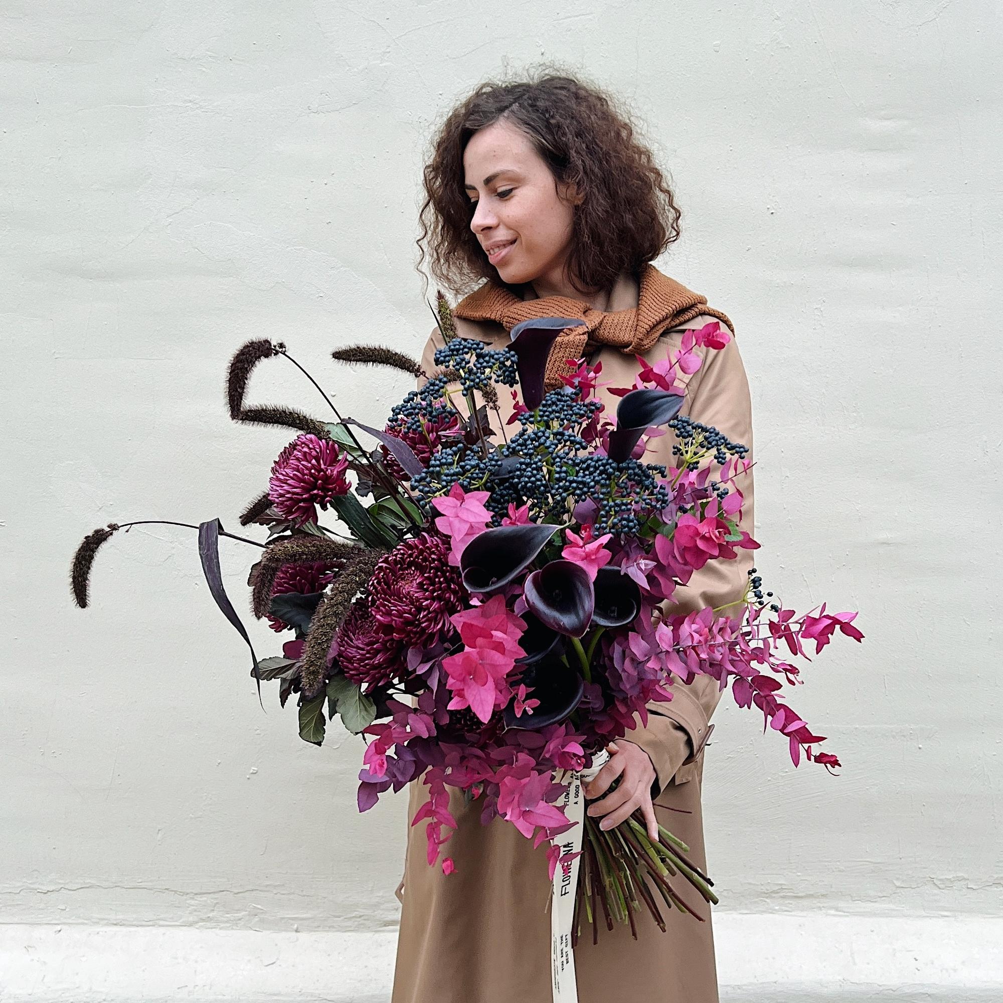 Садовый букет "Черничное сердце"