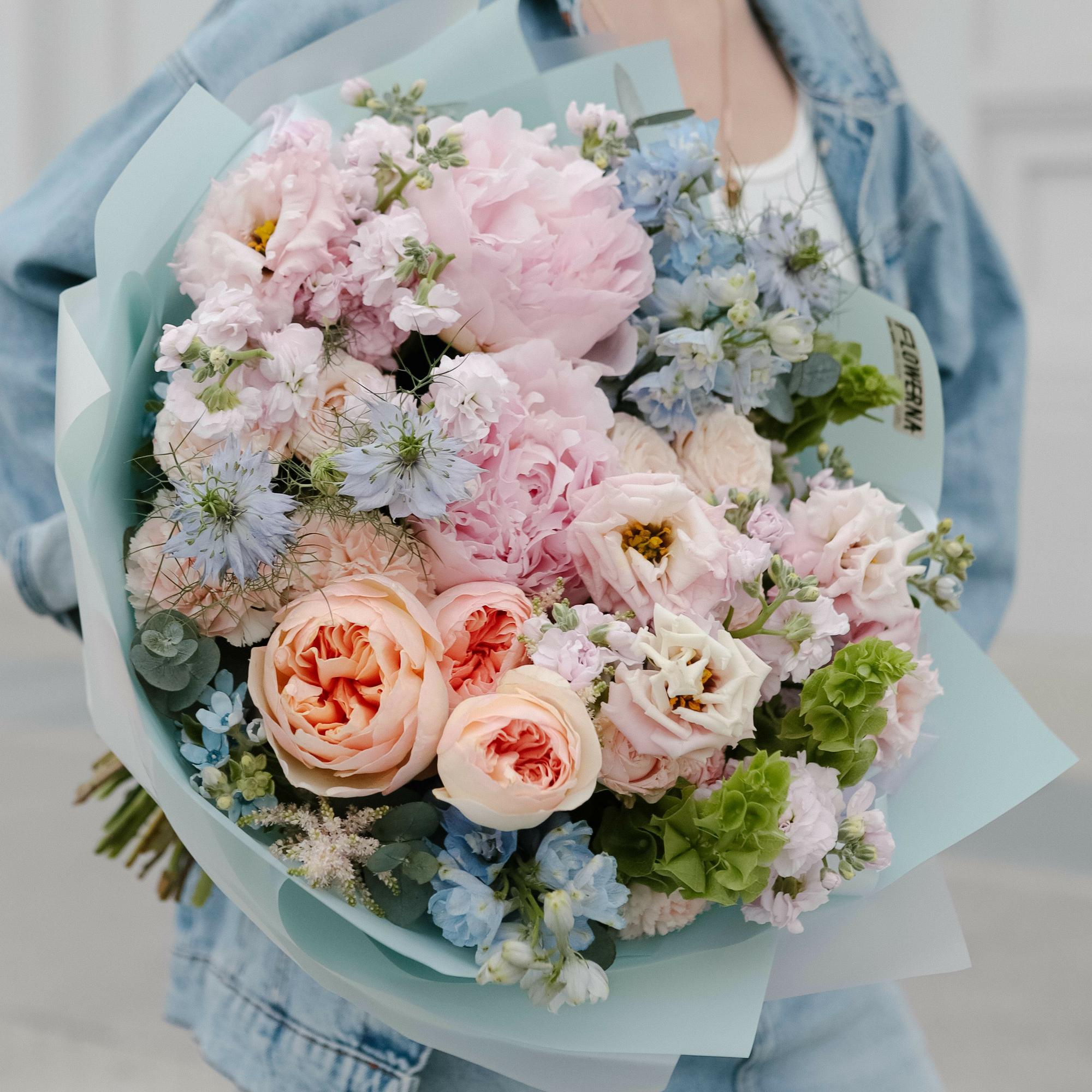 Авторский букет "Зефирное облако" круглый