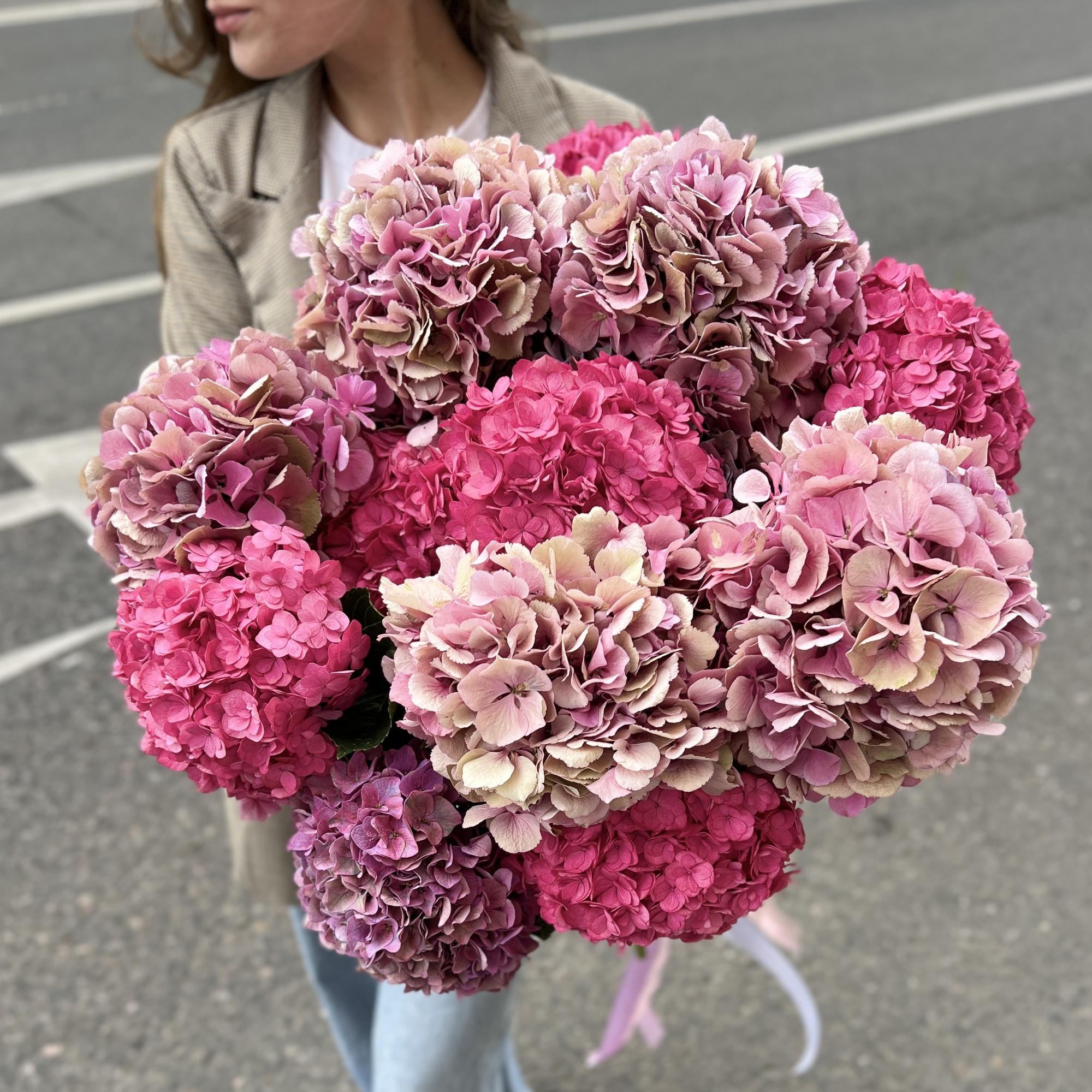 Букет из гортензий "Романтичный Микс"