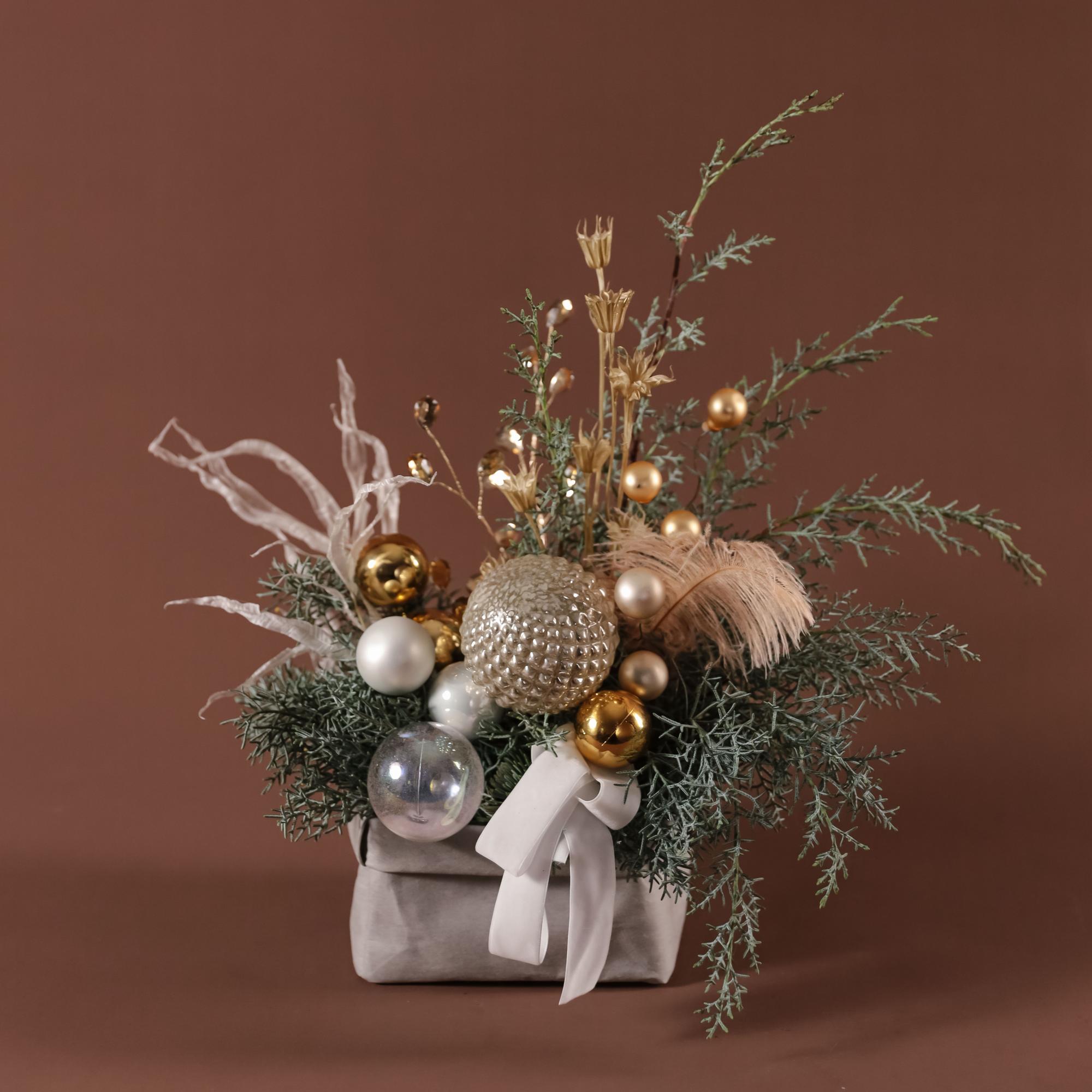 Новогодняя композиция в мешке "Old Money"