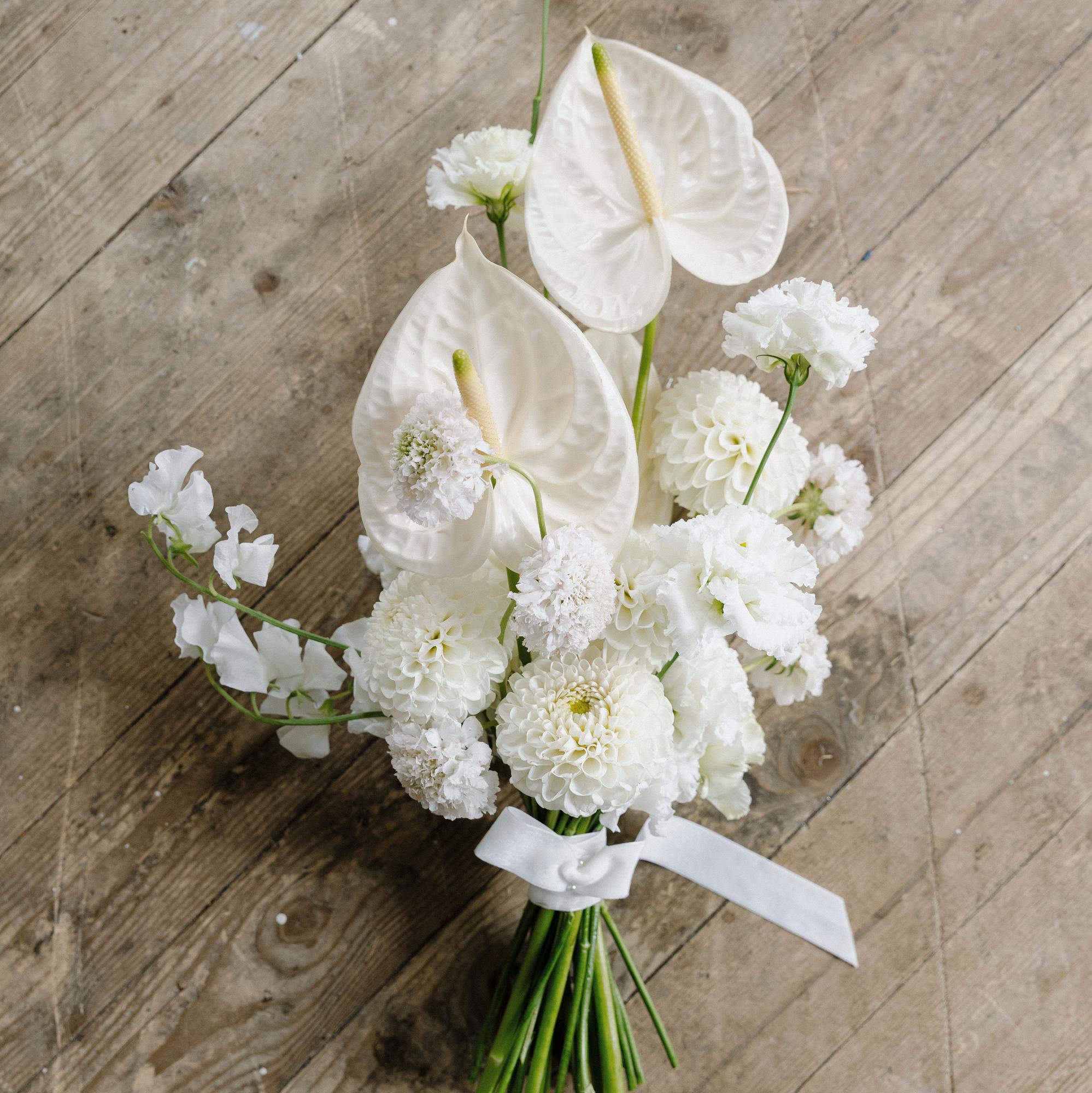 Букет невесты LOV 92