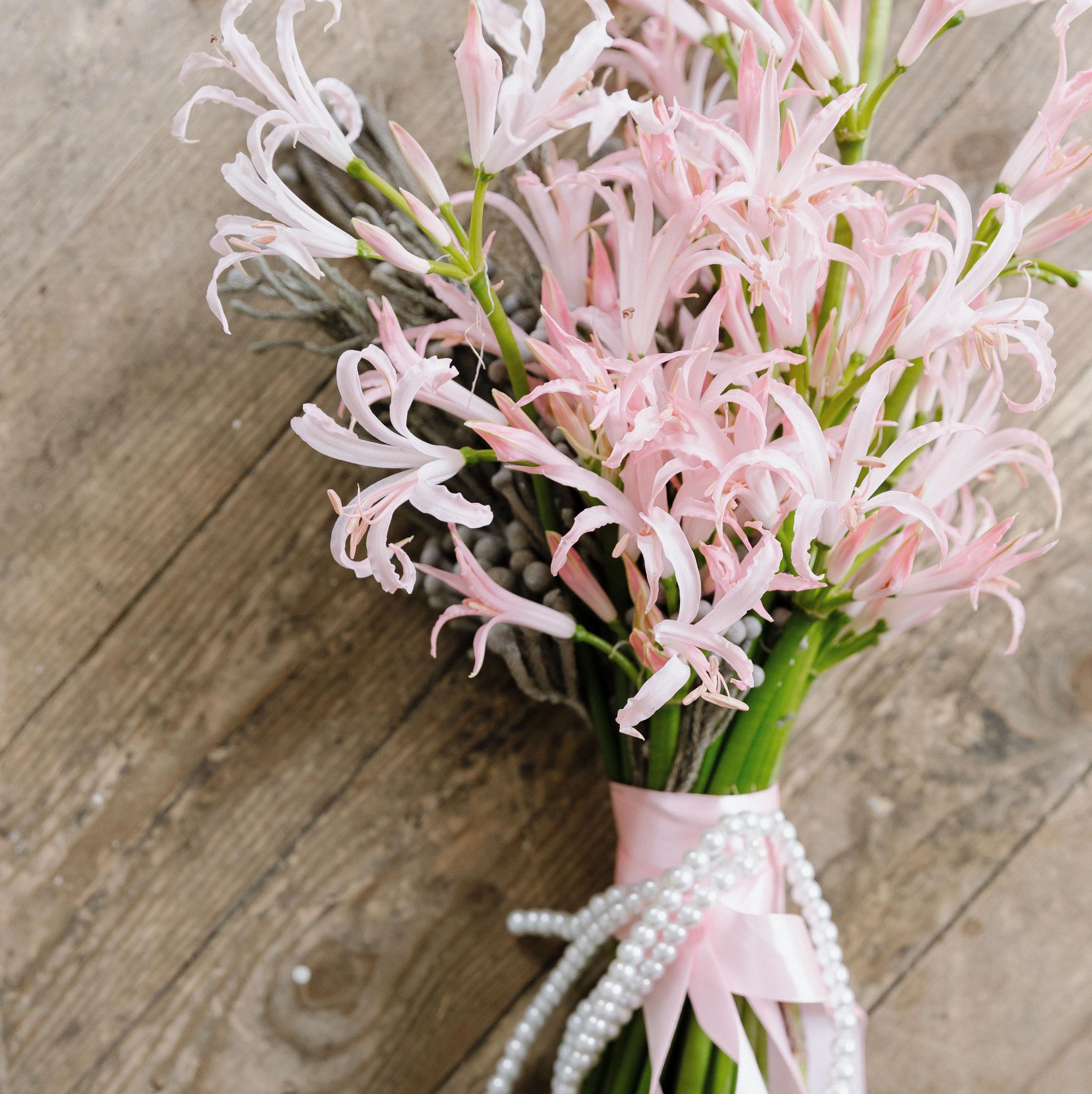 Букет невесты LOV 94