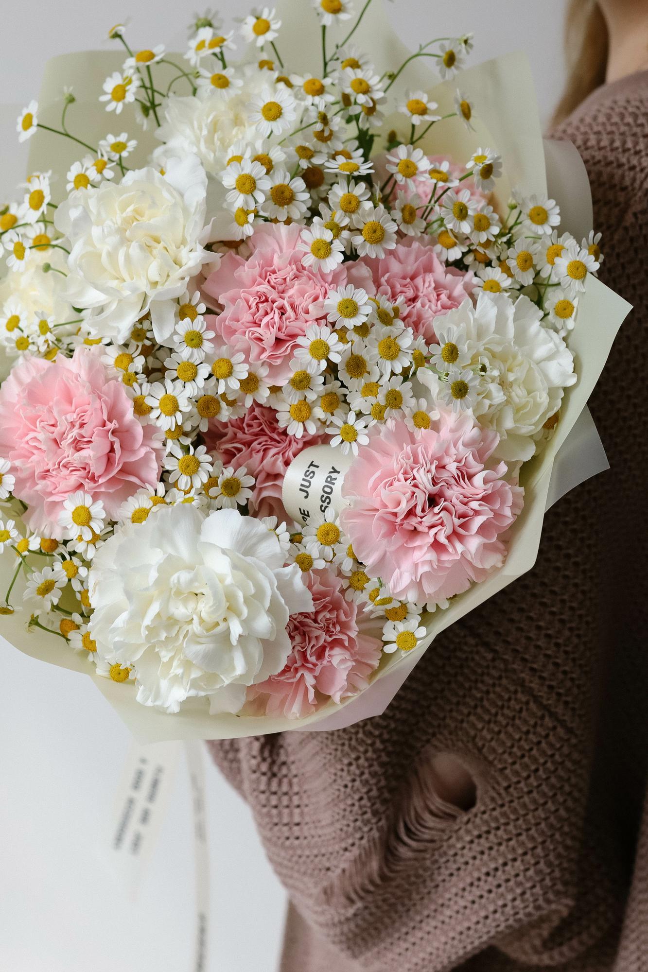 Дуо-букет "Ромашки и диантусы"