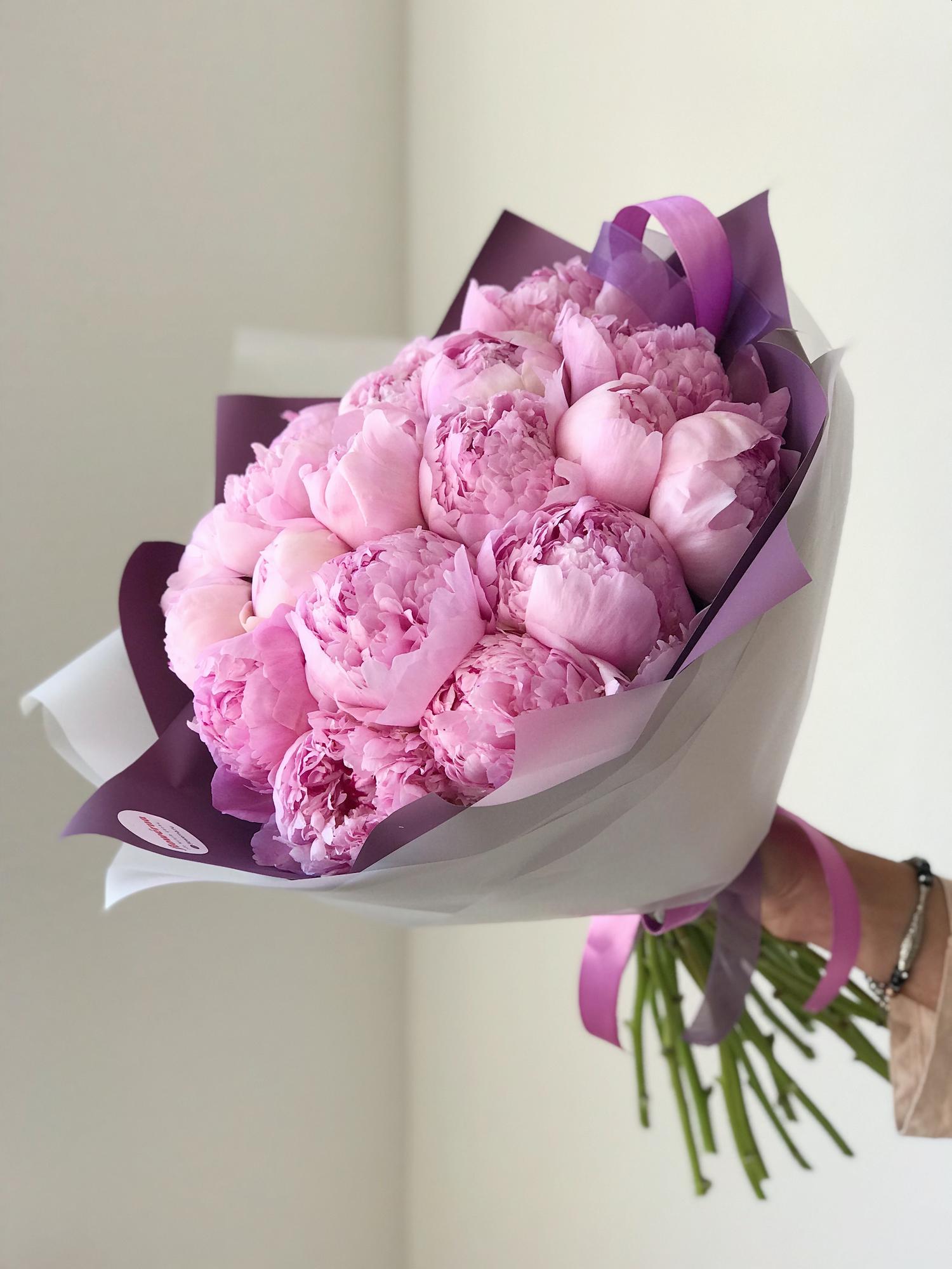 Пионы "Энджел Чикс"