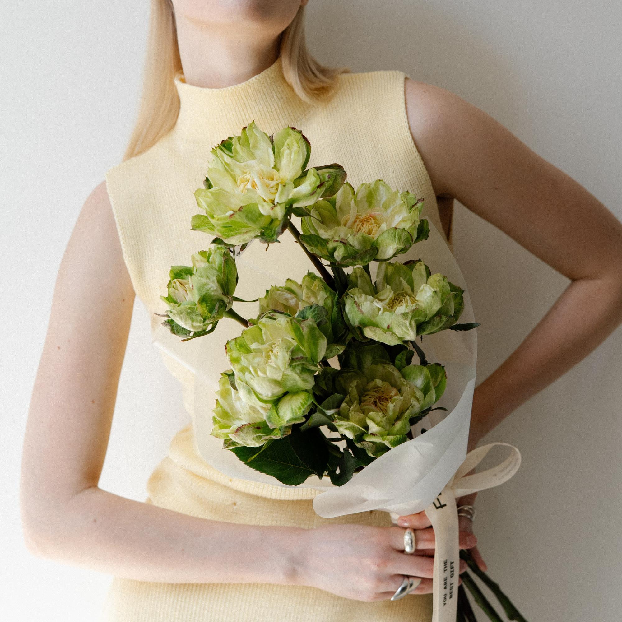 Пионовидные розы "Вегги"