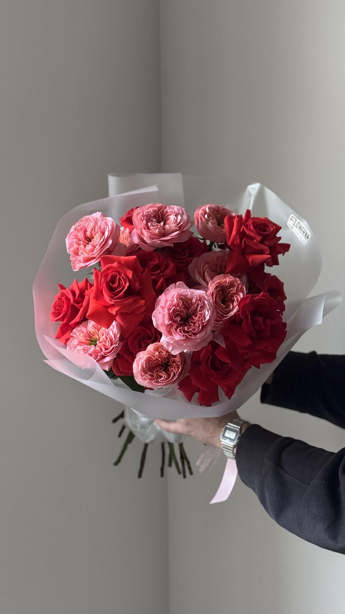 Микс роз "Мандарин и Нина"