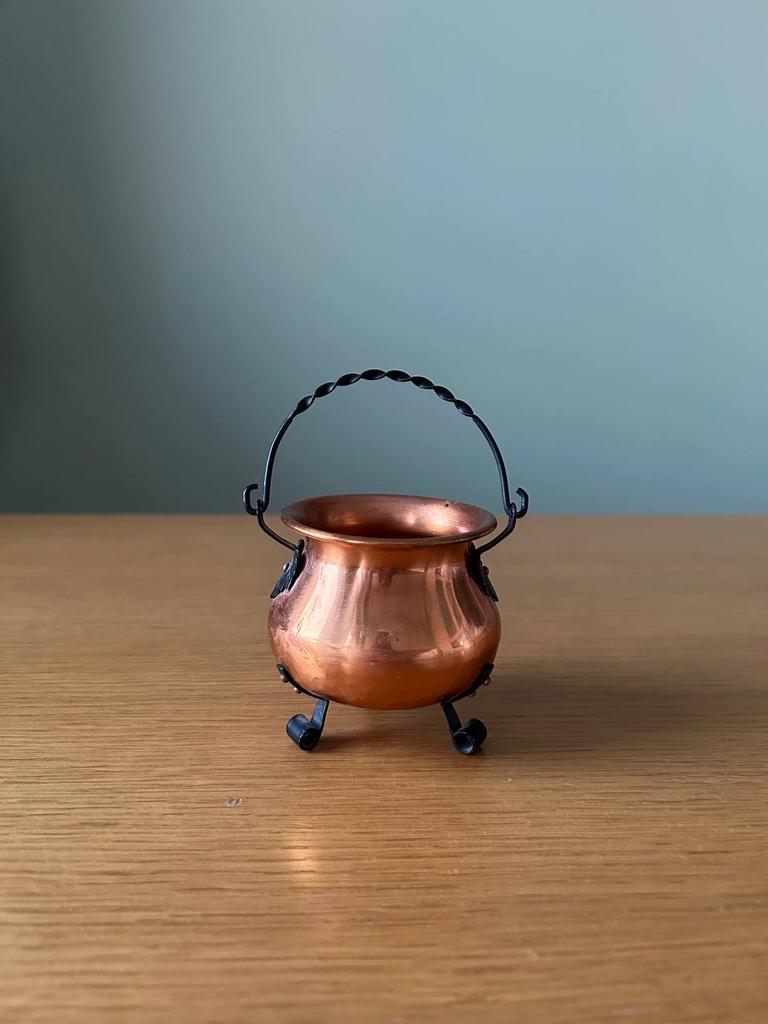 Медный котелок